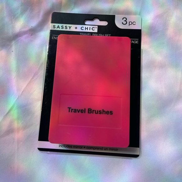 Makeup Travel Brushes - Picture 2 of 2